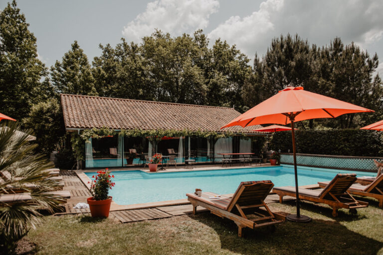 chalet avec piscine côte atlantique